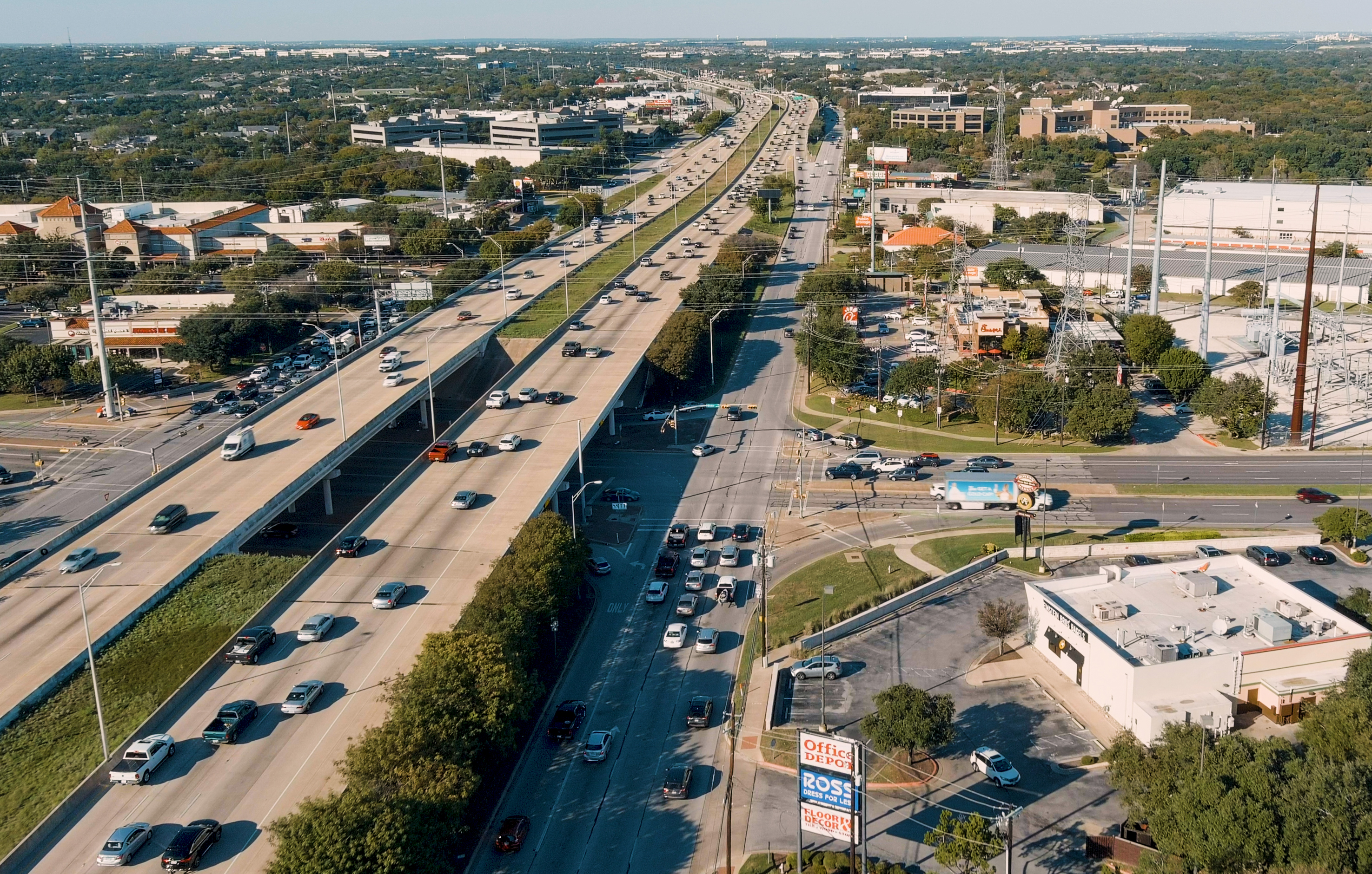 Vehicle congestion at the intersection at Braker Lane and US 183 general-purpose lanes. 